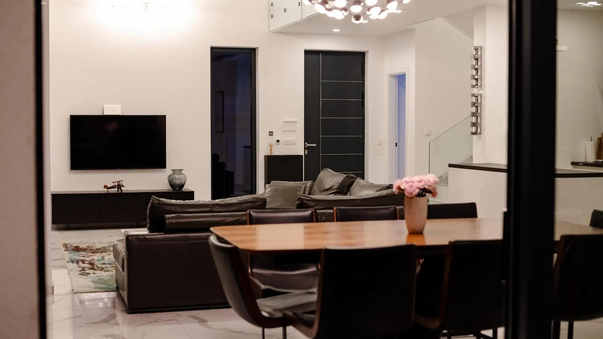 Contemporary Zadar Villa 4 Bedrooms Villa Barako Prestige Private Heated Pool Air-Conditioning Zaton Croatia