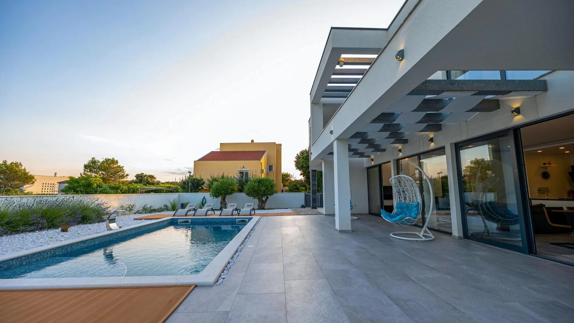 Contemporary Zadar Villa 4 Bedrooms Villa Barako Prestige Private Heated Pool Air-Conditioning Zaton