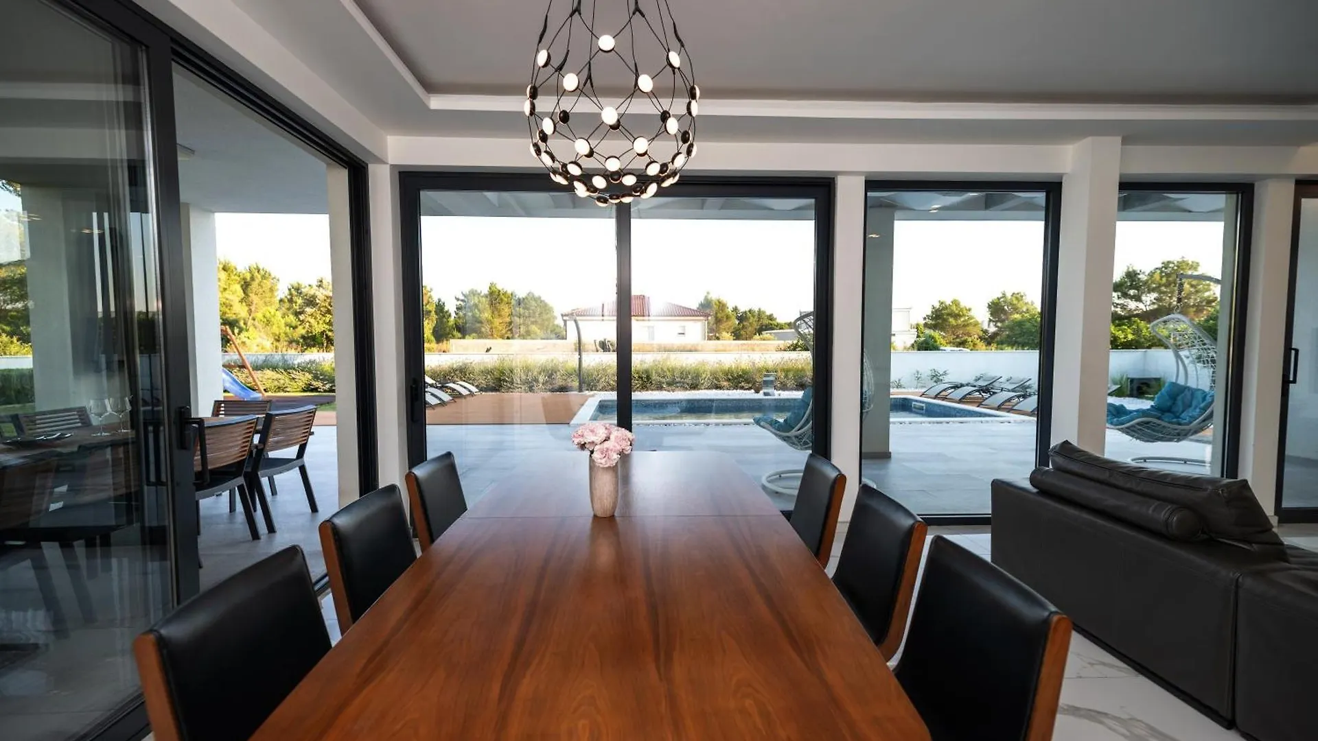 Contemporary Zadar Villa 4 Bedrooms Villa Barako Prestige Private Heated Pool Air-Conditioning Zaton