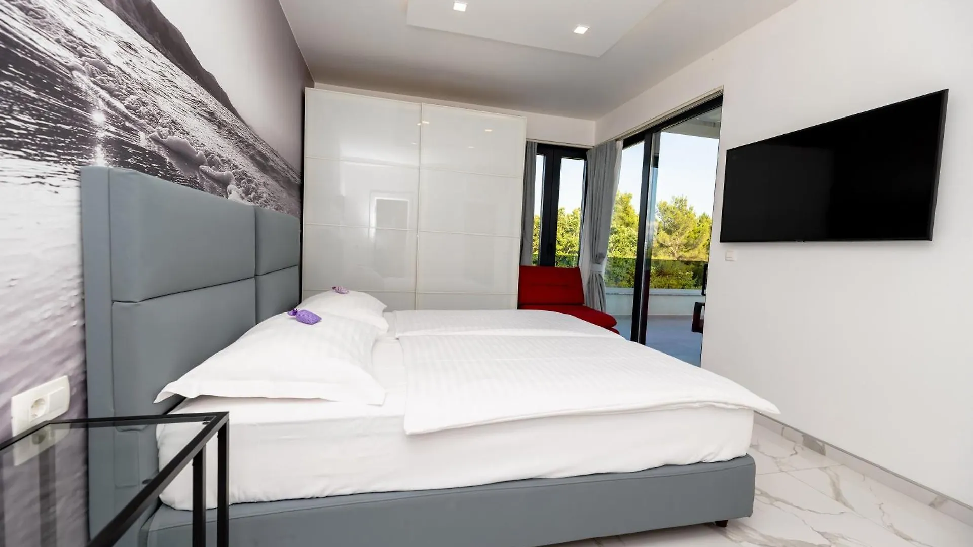Contemporary Zadar Villa 4 Bedrooms Villa Barako Prestige Private Heated Pool Air-Conditioning Zaton Croatia