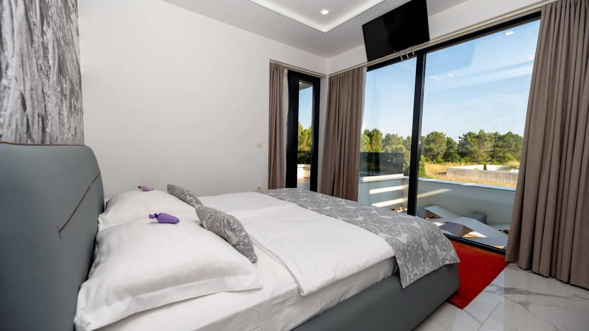 Contemporary Zadar Villa 4 Bedrooms Villa Barako Prestige Private Heated Pool Air-Conditioning Zaton  Nin
