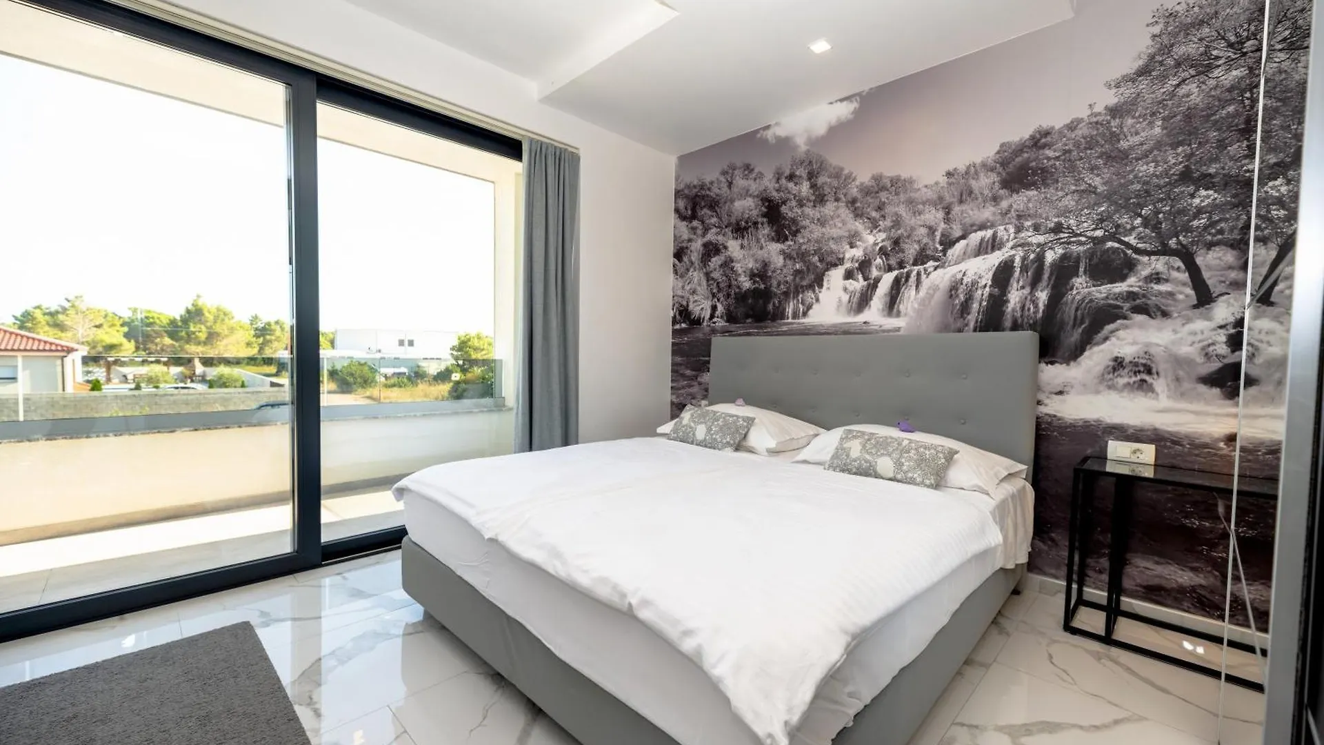 Contemporary Zadar Villa 4 Bedrooms Villa Barako Prestige Private Heated Pool Air-Conditioning Zaton