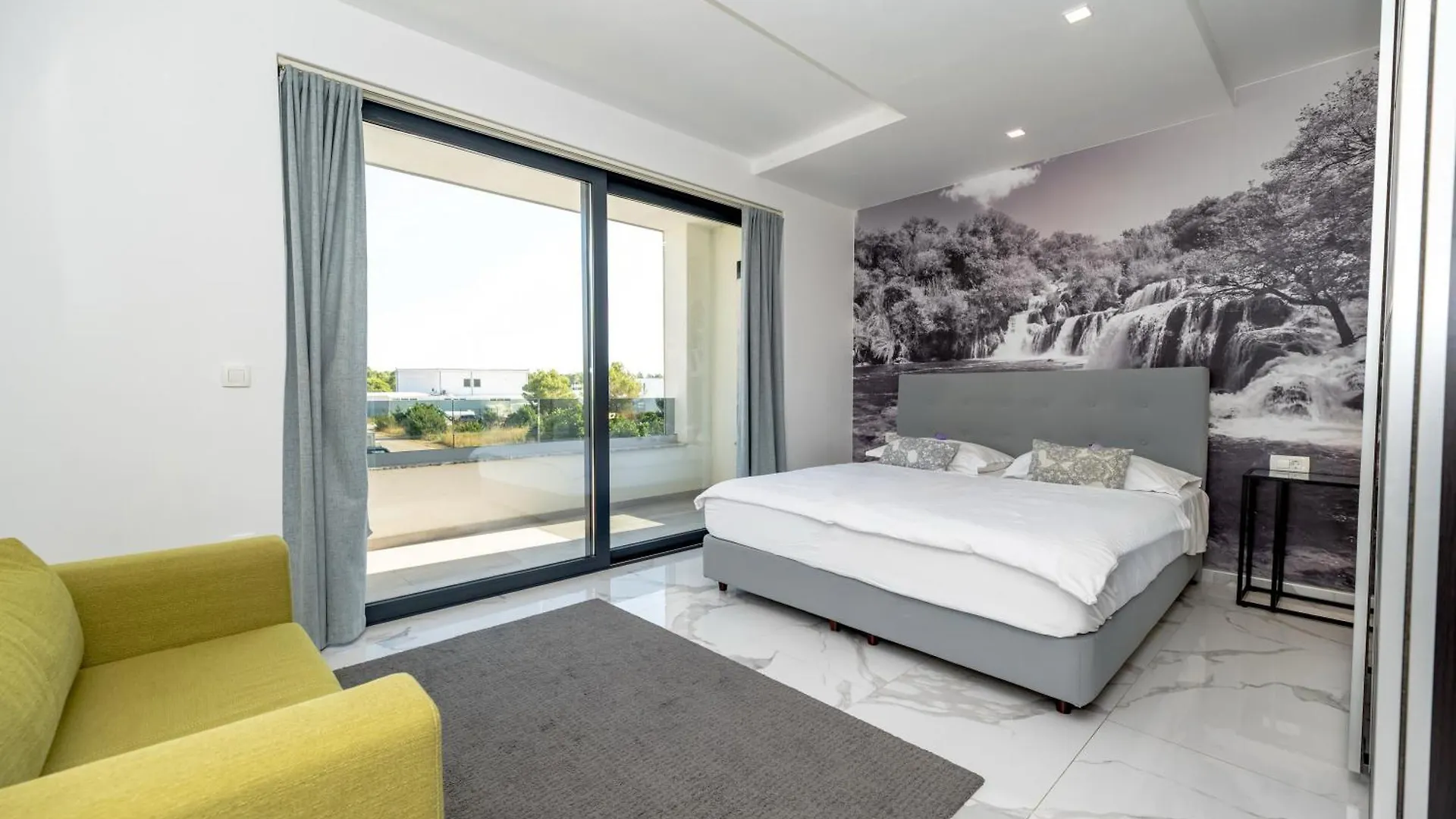 Contemporary Zadar Villa 4 Bedrooms Villa Barako Prestige Private Heated Pool Air-Conditioning Zaton