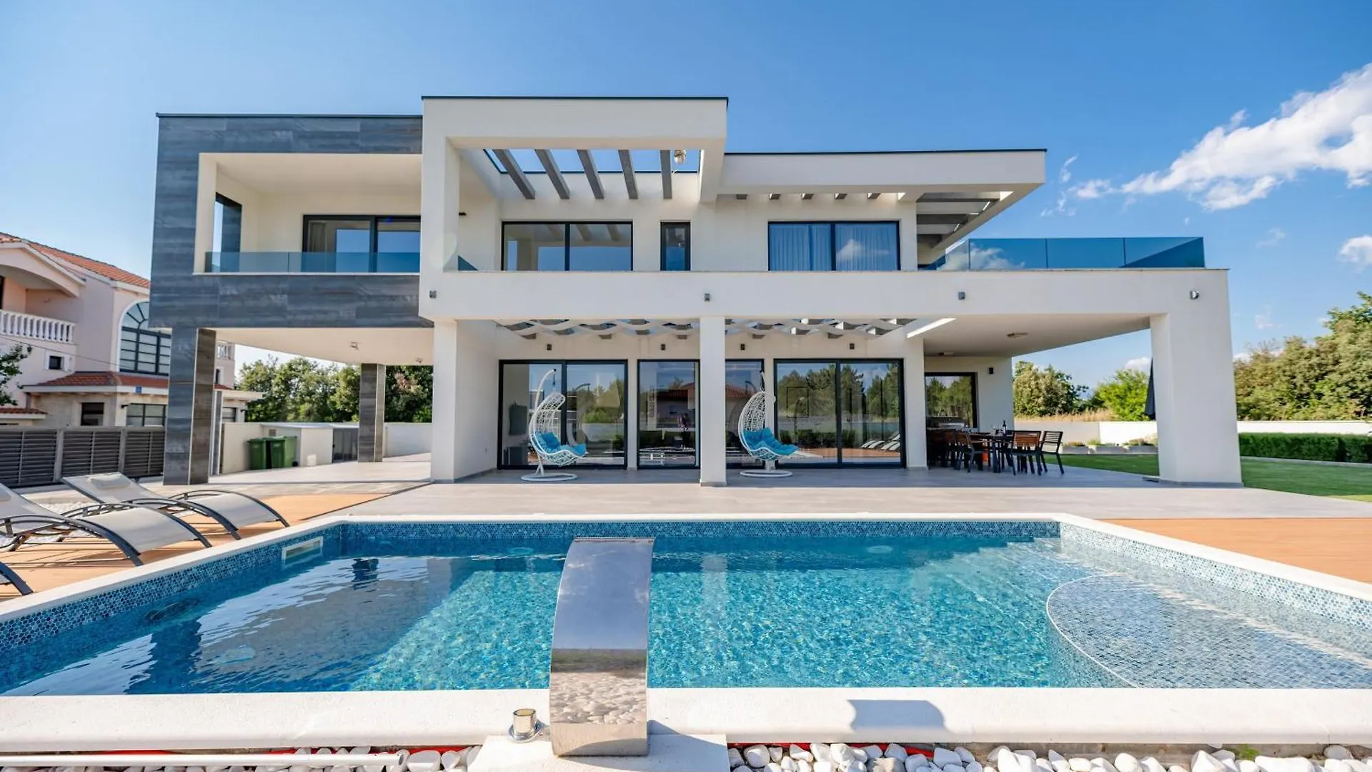 Contemporary Zadar Villa 4 Bedrooms Villa Barako Prestige Private Heated Pool Air-Conditioning Zaton  Nin