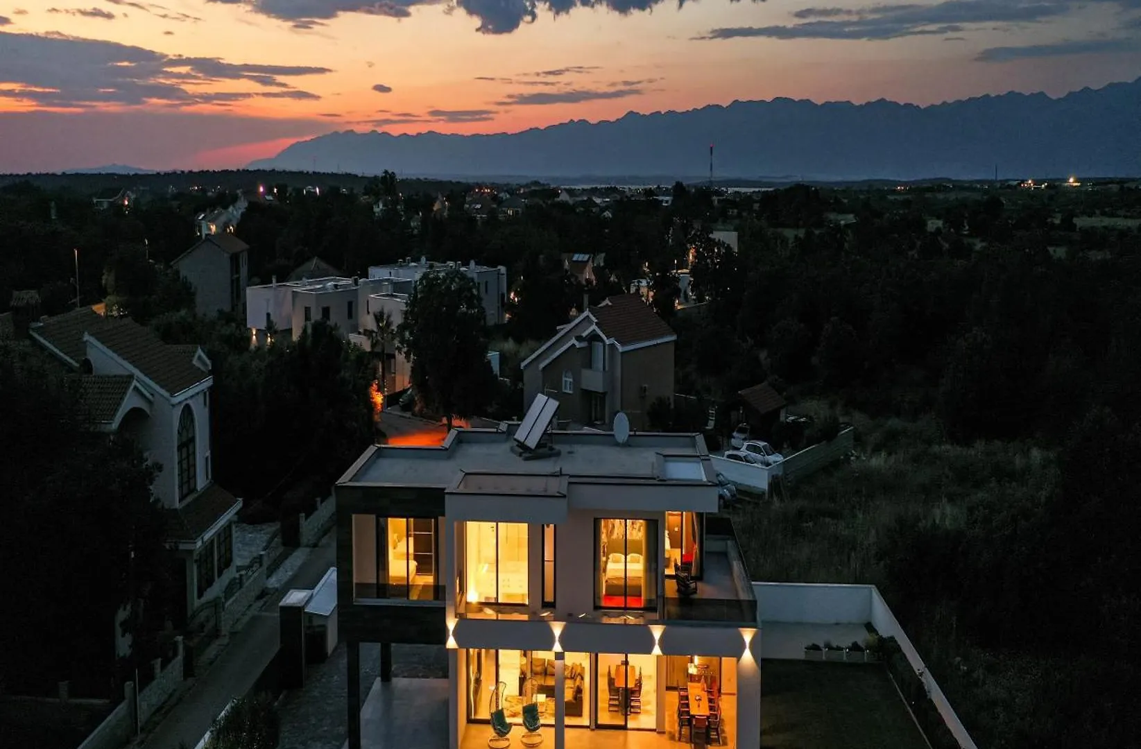 Contemporary Zadar Villa 4 Bedrooms Villa Barako Prestige Private Heated Pool Air-Conditioning Zaton